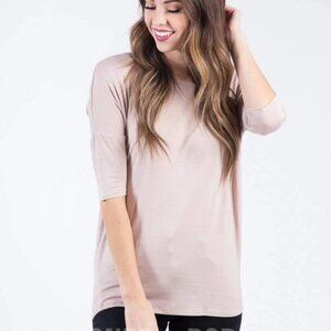 NWT! Agnes & Dora Hi-Lo 3/4 Sleeve Tunic Top Shirt Mocha Small TALL